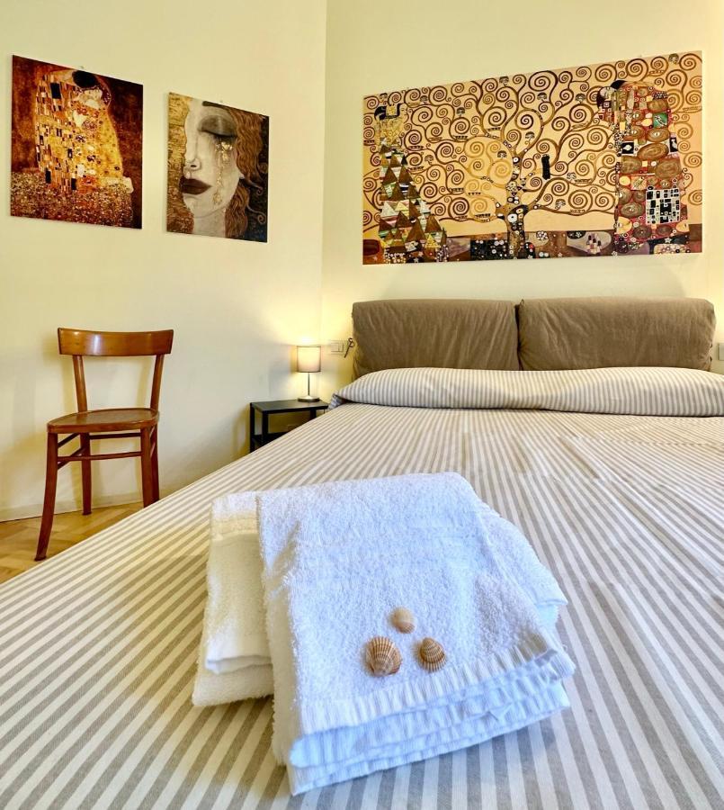 Hostdomus - Casa Corallo Alassio Eksteriør billede